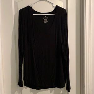 AE Vneck Long Sleeve